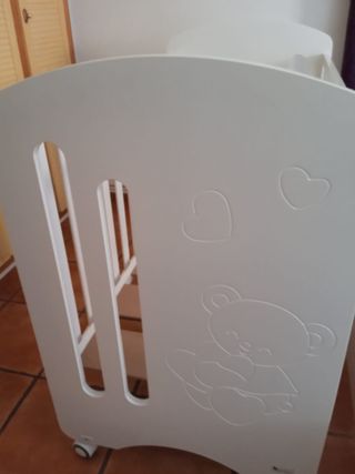 Cuna para bebé - Protector cuna colchón chichonera