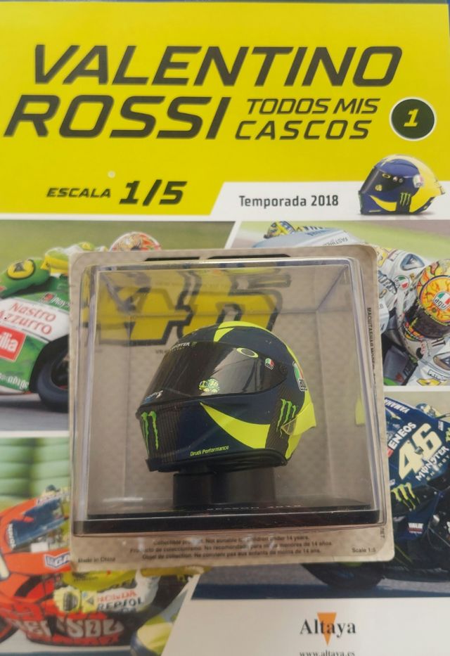Casco Valentino Rossi 1:5 AGV 2018