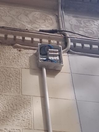 Urgencias electricas zona Viladecans y Barcelona.