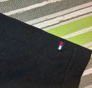 Camiseta Tommy Hilfiger negra 
Nueva con etiqueta 