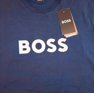 Camiseta BOSS azul - Nueva con etiqueta 