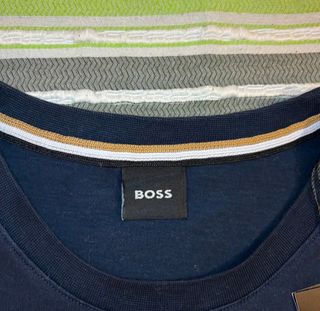 Camiseta BOSS azul - Nueva con etiqueta 