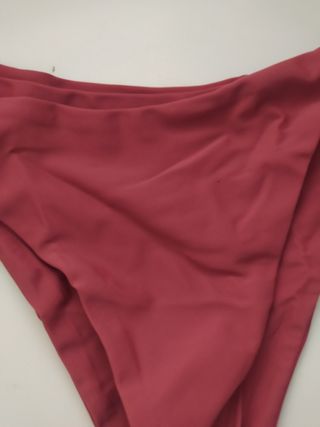 Braguita bikini roja