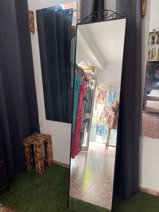 Espejo de pie negro - Espejo completo