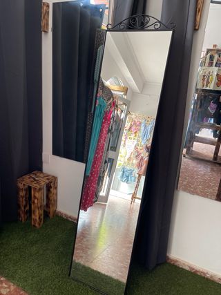 Espejo de pie negro - Espejo completo