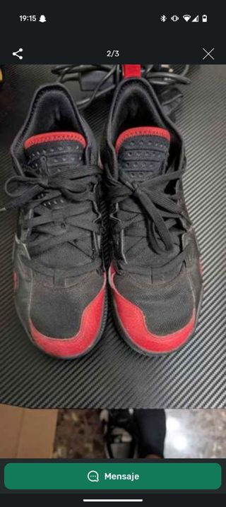 Zapatillas Jordan - rojas y negras