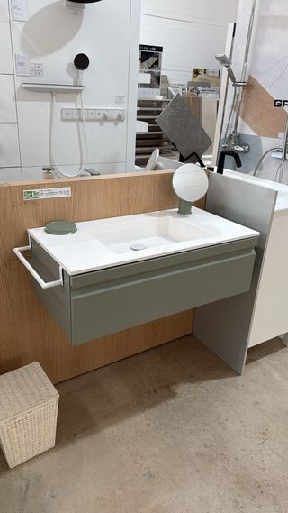 Lavabo suspendido verde agua con lavabo