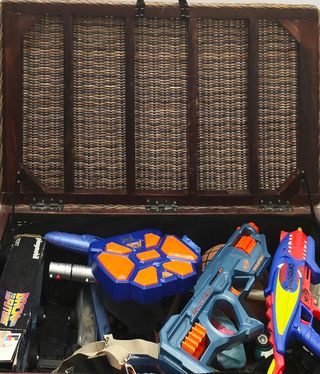 Baúl mimbre y madera almacenaje