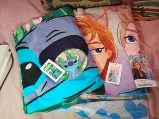 Lote
Toallas Disney Frozen & Stitch
