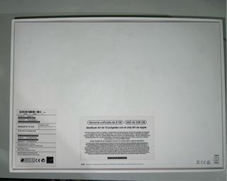 Caja MacBook Air M1 Apple