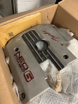 Tapa Nissan RB25DET NEO. Skyline r34