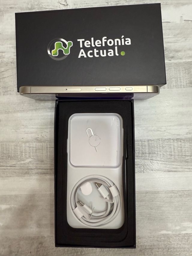iPhone 16 pro 128gb 15/2/2025 7 ciclos factura