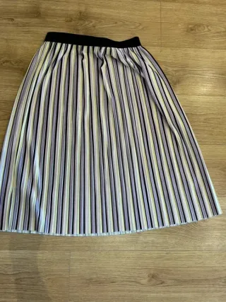 Falda plisada Only multicolor
