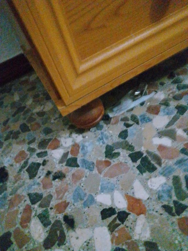 1 Mesita noche 2 cajones madera