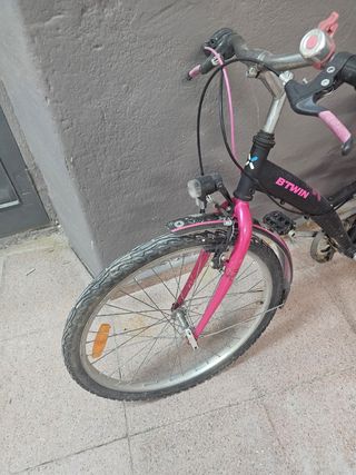 Bicicleta niña BTWIN 20" negra/rosa

