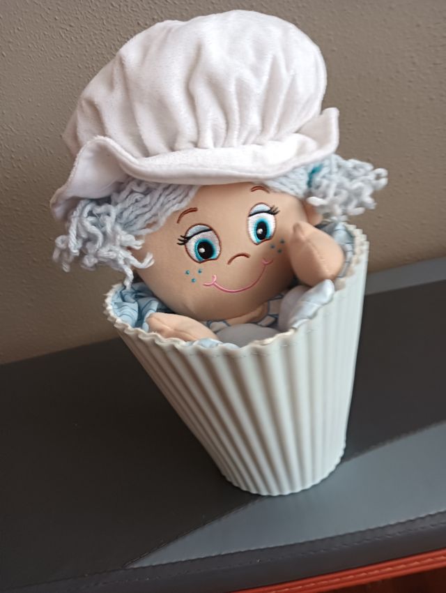 Muñeca peluche Little Miss Muffin
