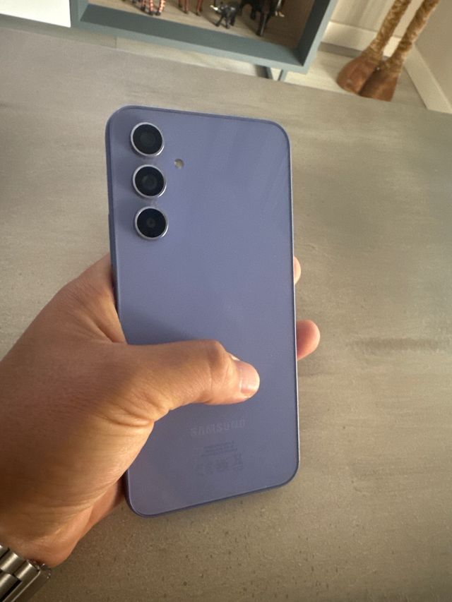 Móvil Samsung A54 - 2 años de uso