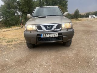 Nissan nissan terrano 2002