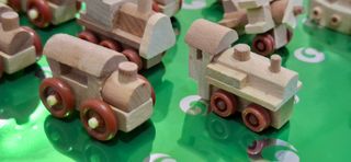 Trenini e barche in legno
2 € il PEZZO