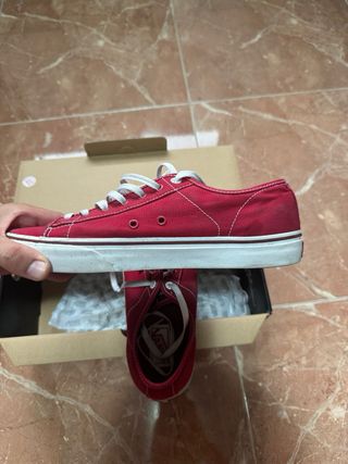 Zapatillas Vans rojas
