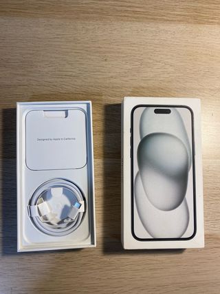 Caja iPhone 15 plus + Cable USB-C