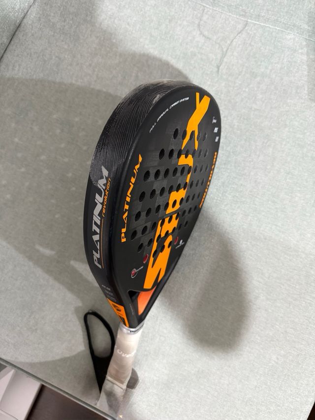 Pala pádel SIUX Revolution