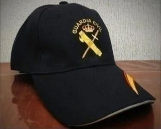OFERTA PACK GORRA + LLAVERO + PULSERA DE REGALO