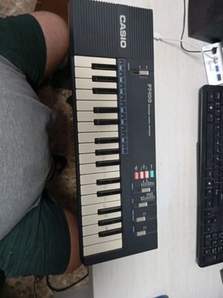 Casio PT-100 Teclado Electrónico