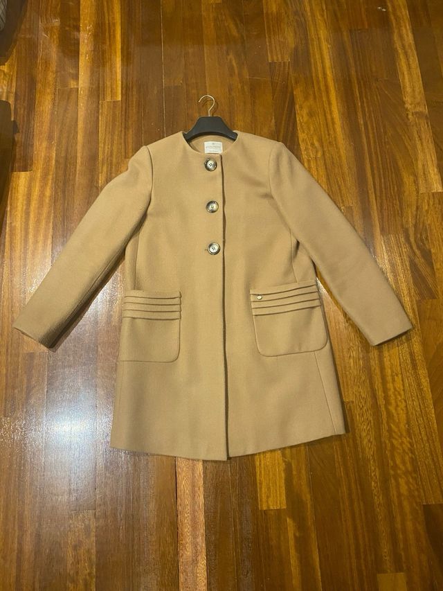 Abrigo Beige Rinascimento