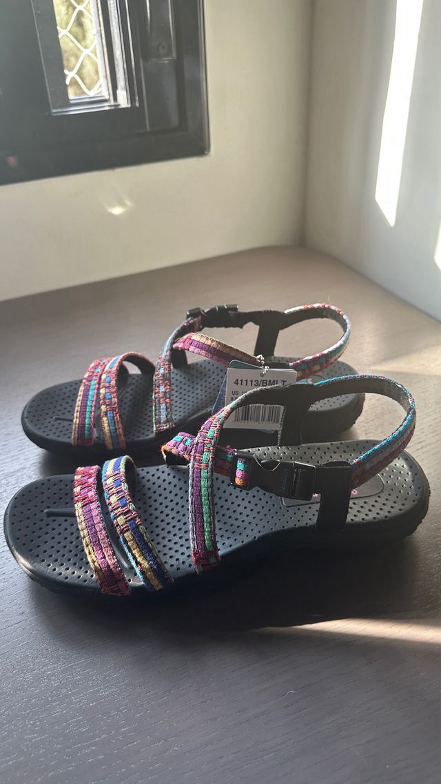 Sandalias Skechers mujer multicolor 39.5