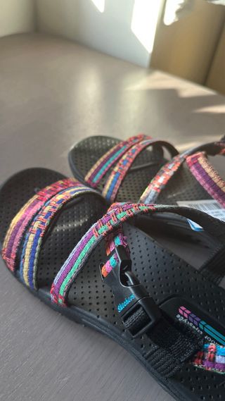 Sandalias Skechers mujer multicolor 39.5