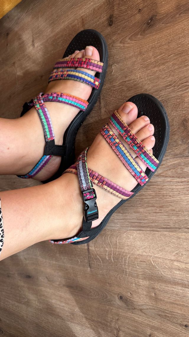 Sandalias Skechers mujer multicolor 39.5