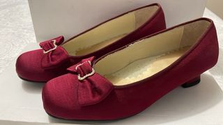 Zapatos fallera granate