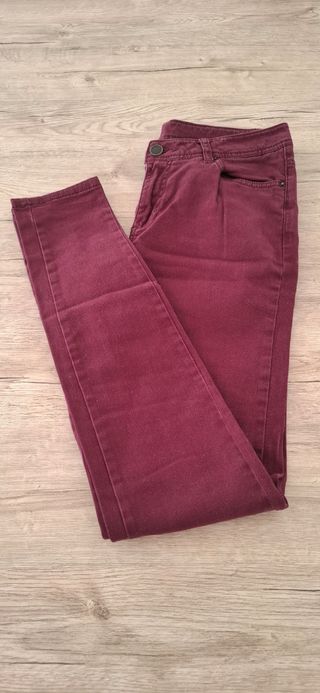 Pantalones burdeos largos NUEVOS
