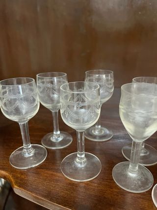 Bicchieri liquore vintage