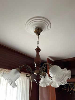 Lámpara techo clásica madera 3 luces