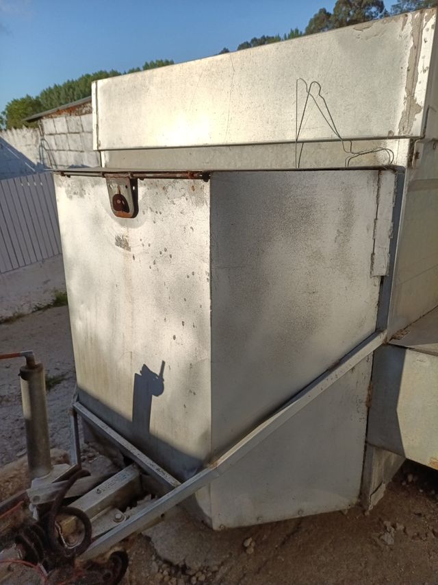 Remolque metálico - 1 eje