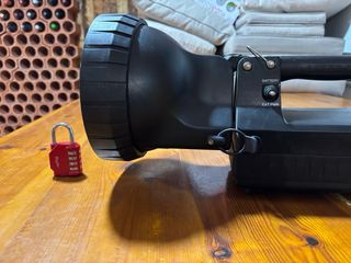 Foco HID Alta Potencia (linterna)