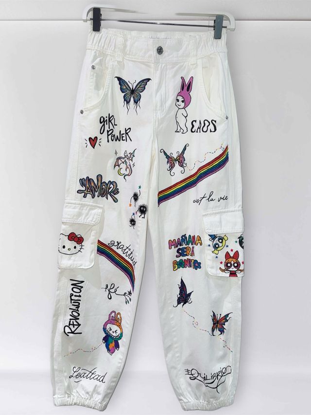 Pantalones cargo customizados