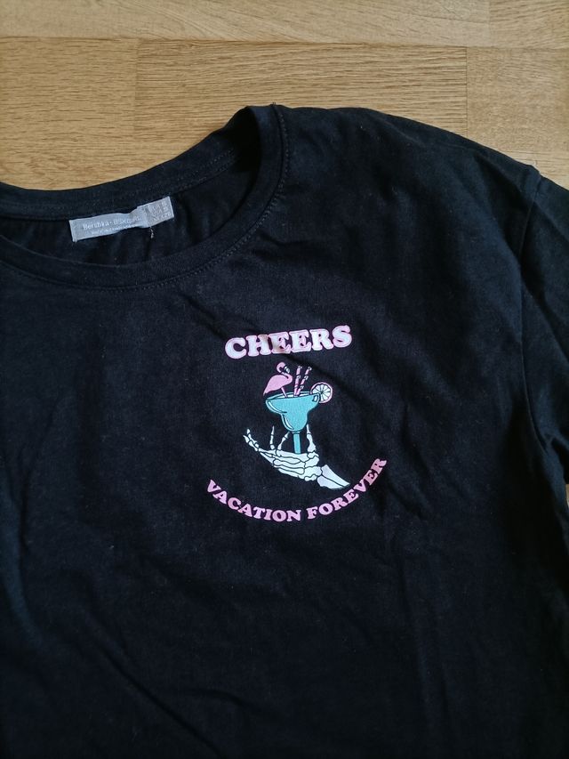 Camiseta Bershka negra - crop