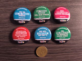 Chapas Totto Anti-Bullying