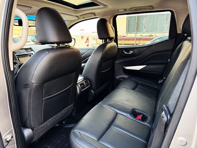 Nissan Navara 2.3 DCi 190cv "TEKNA" AUTOMÁTICA!