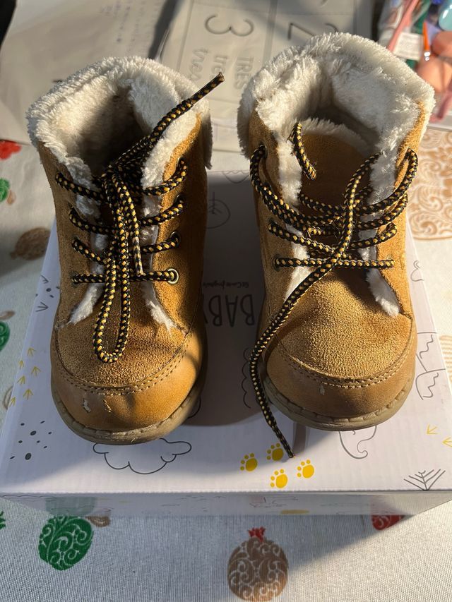 Botas Bebé Invierno Talla 24