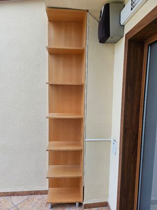 Estantería rinconera madera