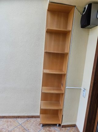Estantería rinconera madera