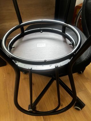 Silla Bistrot negra y marrón Wengue.