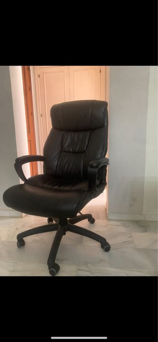 Sillón oficina negro