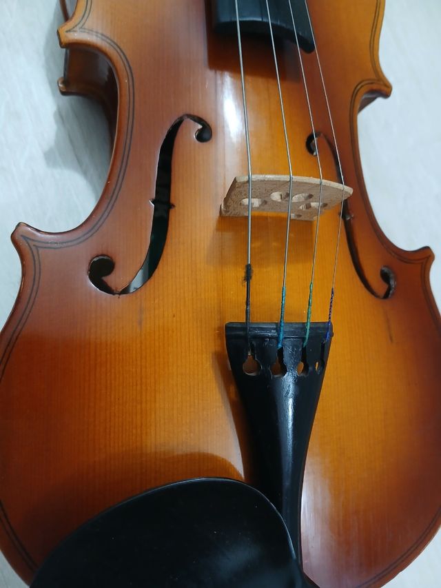 Violín infantil LARK 1/4