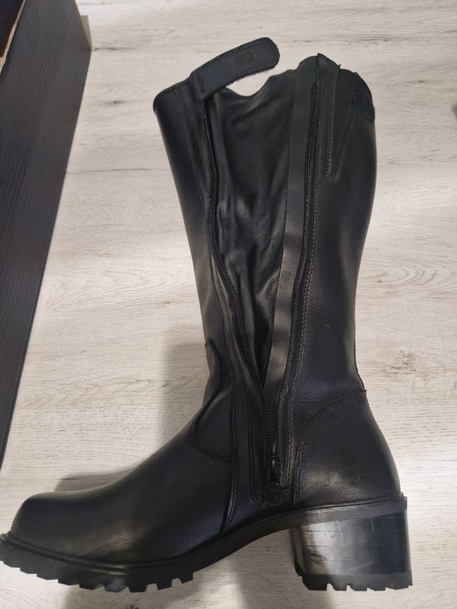 Botas moto piel Overlap mujer