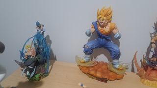 Figuras Dragon Ball Z,  20 euros cada una
